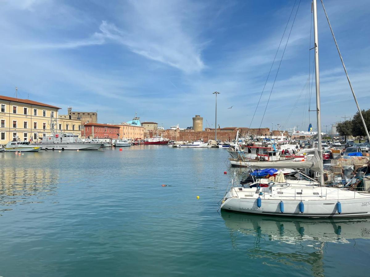 Kasia Porta Sul Mare Di Livorno Free Parking Ngoại thất bức ảnh